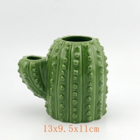 kaktusz alakú váza